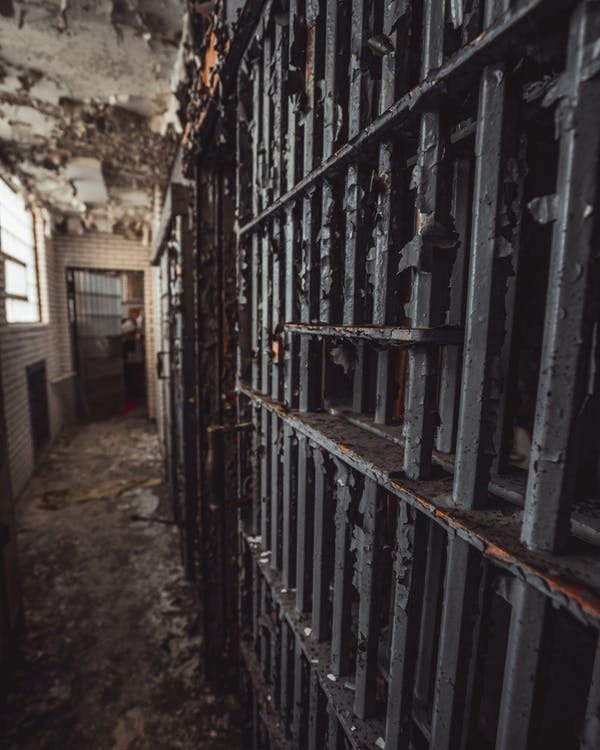 How does bail work in Florida? Getting Out of Jail as Soon as Possible.